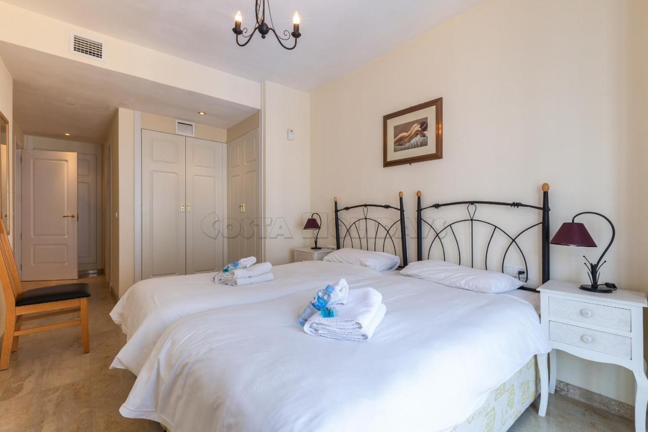 Marina Real 425 Daire Manilva Dış mekan fotoğraf